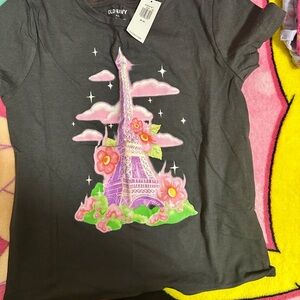 Old Navy Gray Short Sleeve Tee with Fantasy Graphic